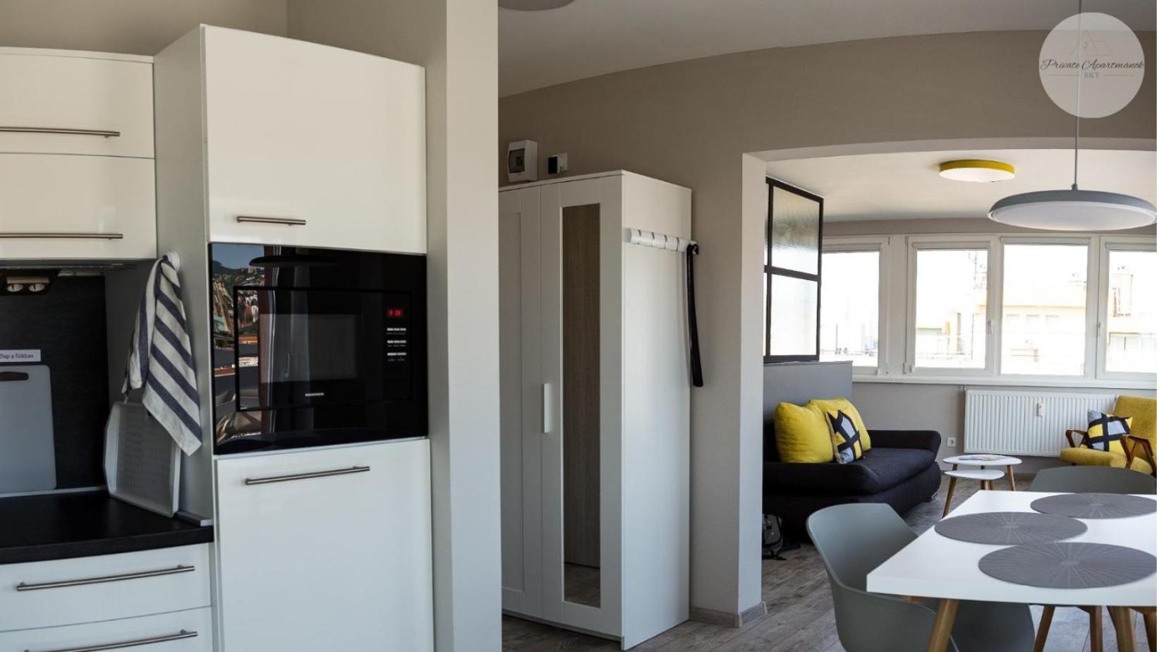 Sky Panorama Apartman Pecs Bagian luar foto